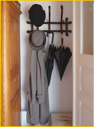Closet, Jewish Home